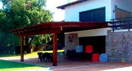 Porxos per jardins i terrasses